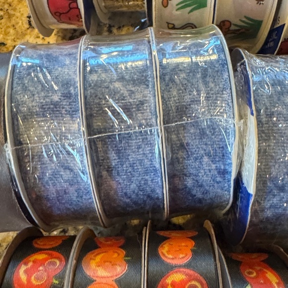 Colorful Patterned Ribbon Set - Picture 4 of 12